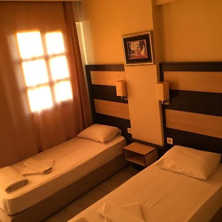 酒店 阳光酒店 Çeşme