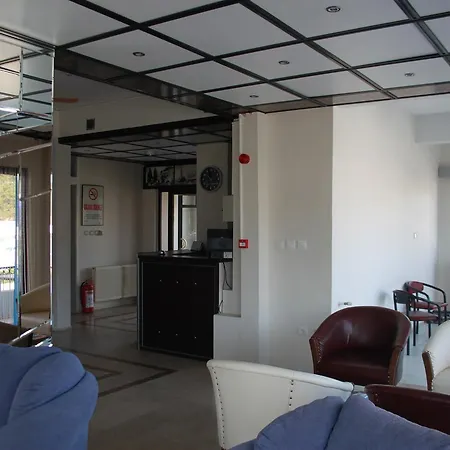 酒店 阳光酒店 Çeşme